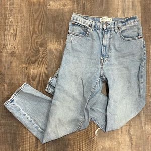 Abercrombie & Fitch The Ankle Straight Ultra High Rise Jeans